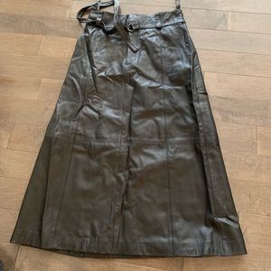 Elie tahari leather skirt